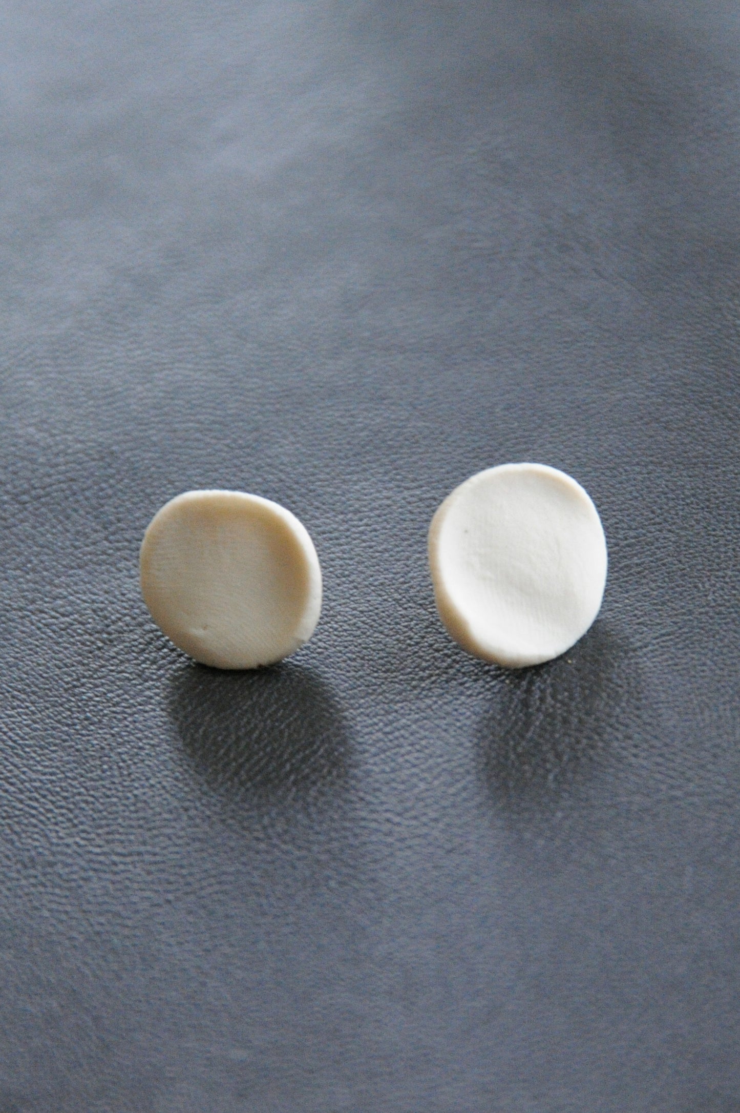 Studio ALMA Earrings - Thumb print